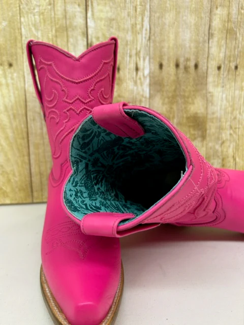 Corral - Z5137 Fuchsia Embroidery - Image 4