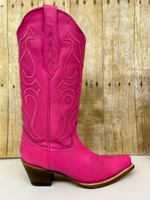 Corral - Z5138 Fuchsia Embroidery - Image 2